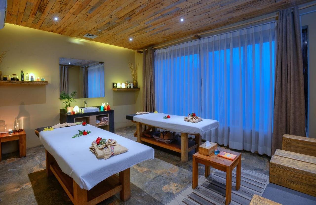 Sarangkot Mountain Lodge Pokhara Eksteriør bilde