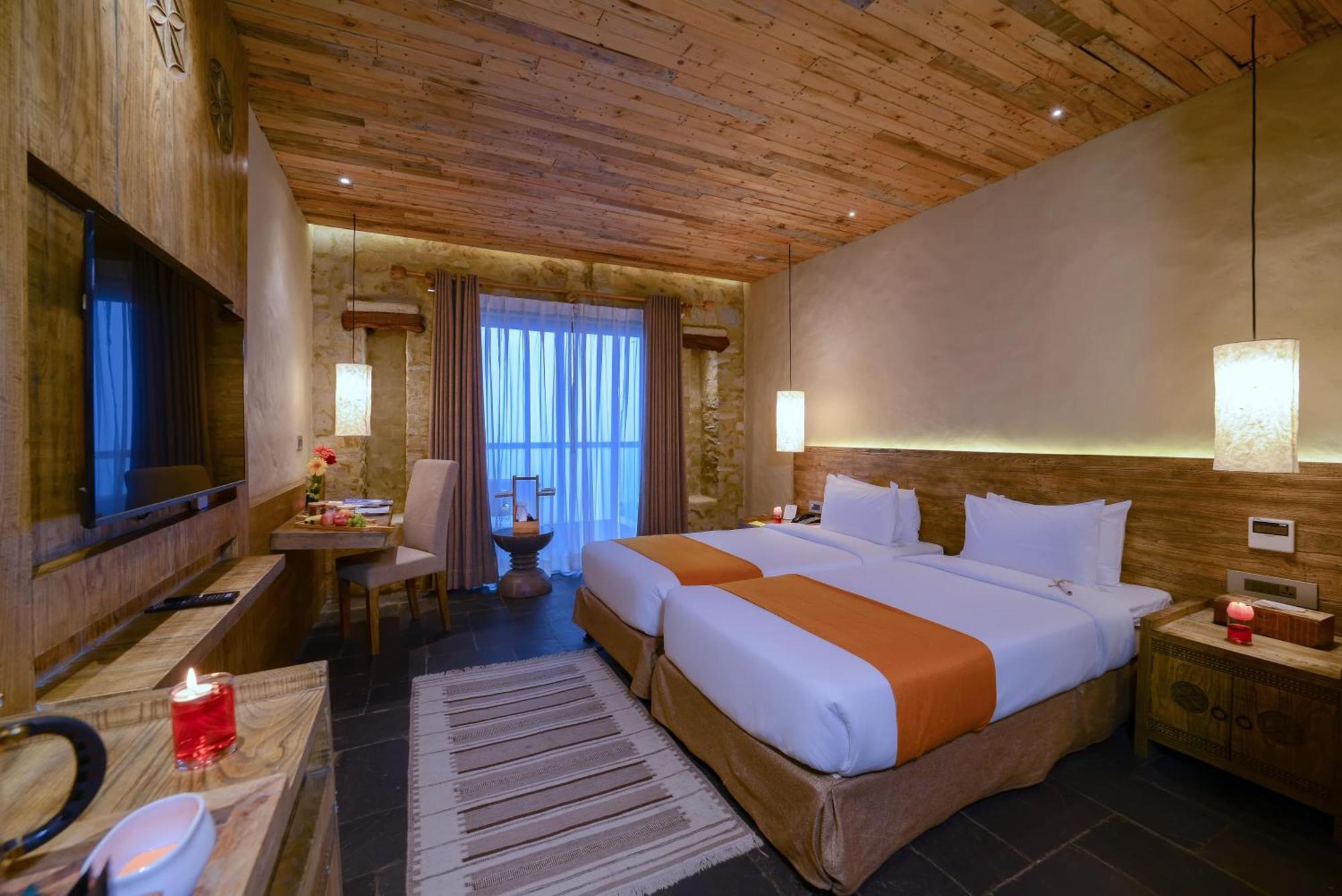 Sarangkot Mountain Lodge Pokhara Eksteriør bilde